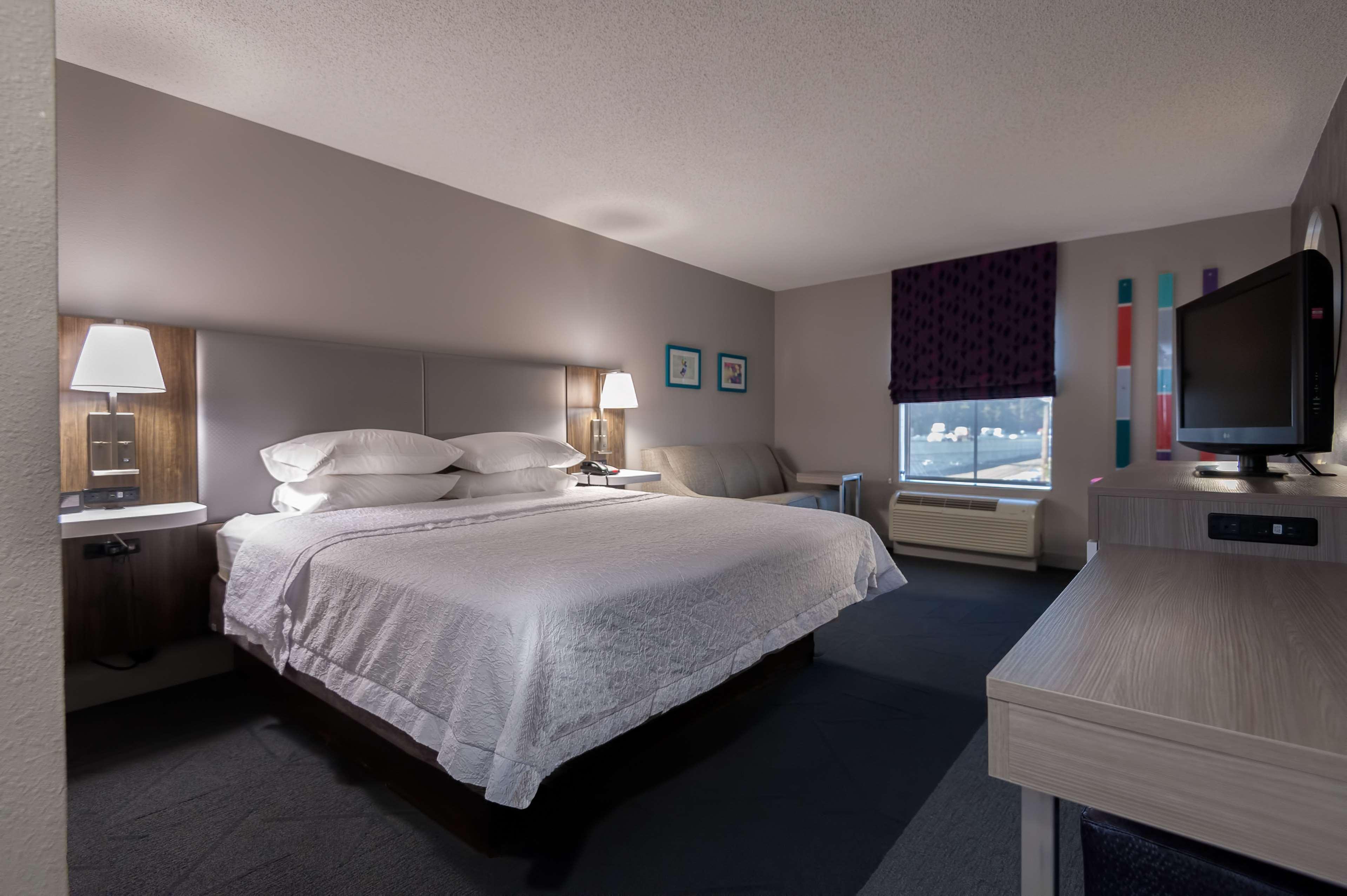 Hampton Inn East Windsor Zewnętrze zdjęcie