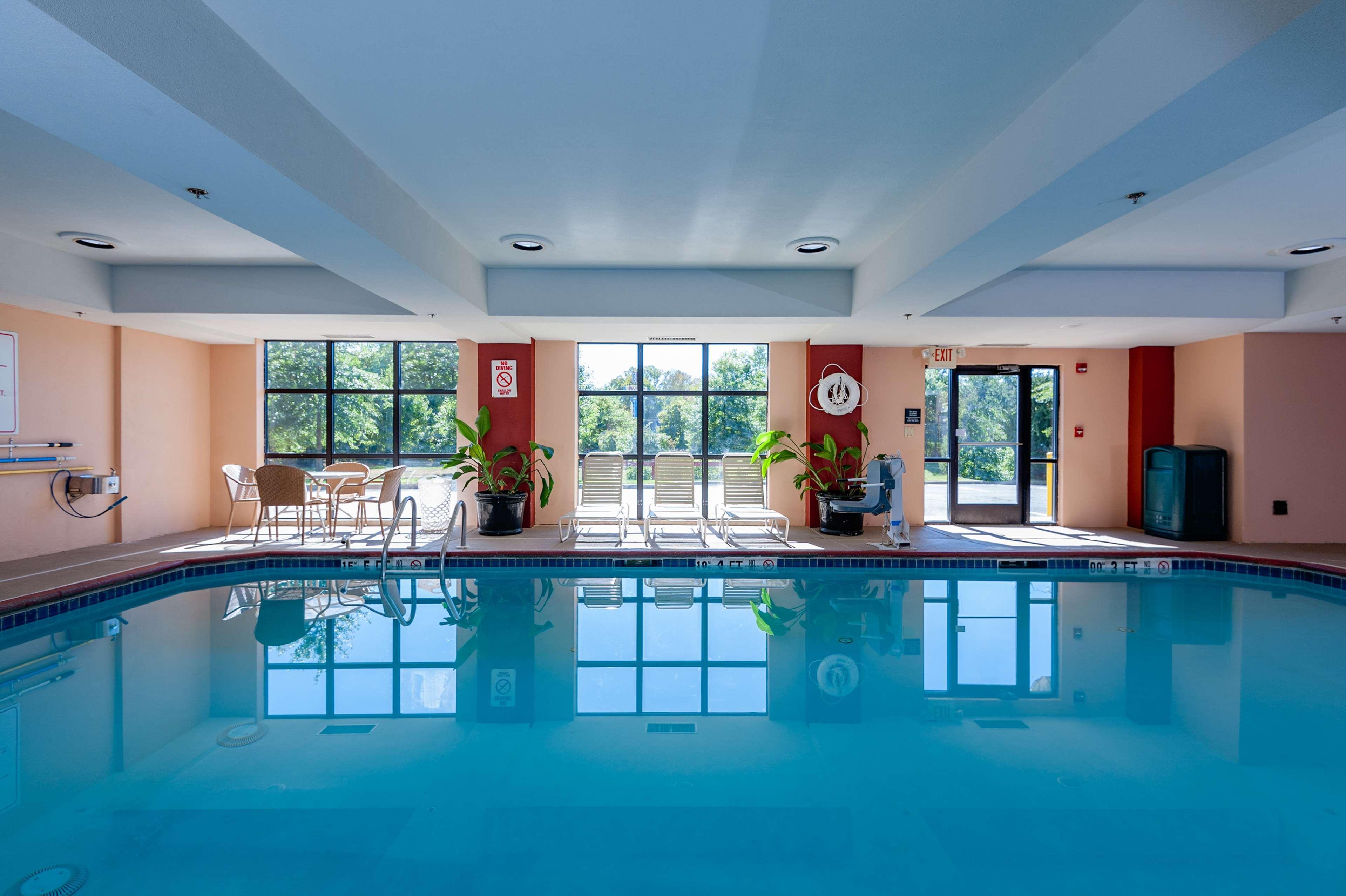 Hampton Inn East Windsor Zewnętrze zdjęcie