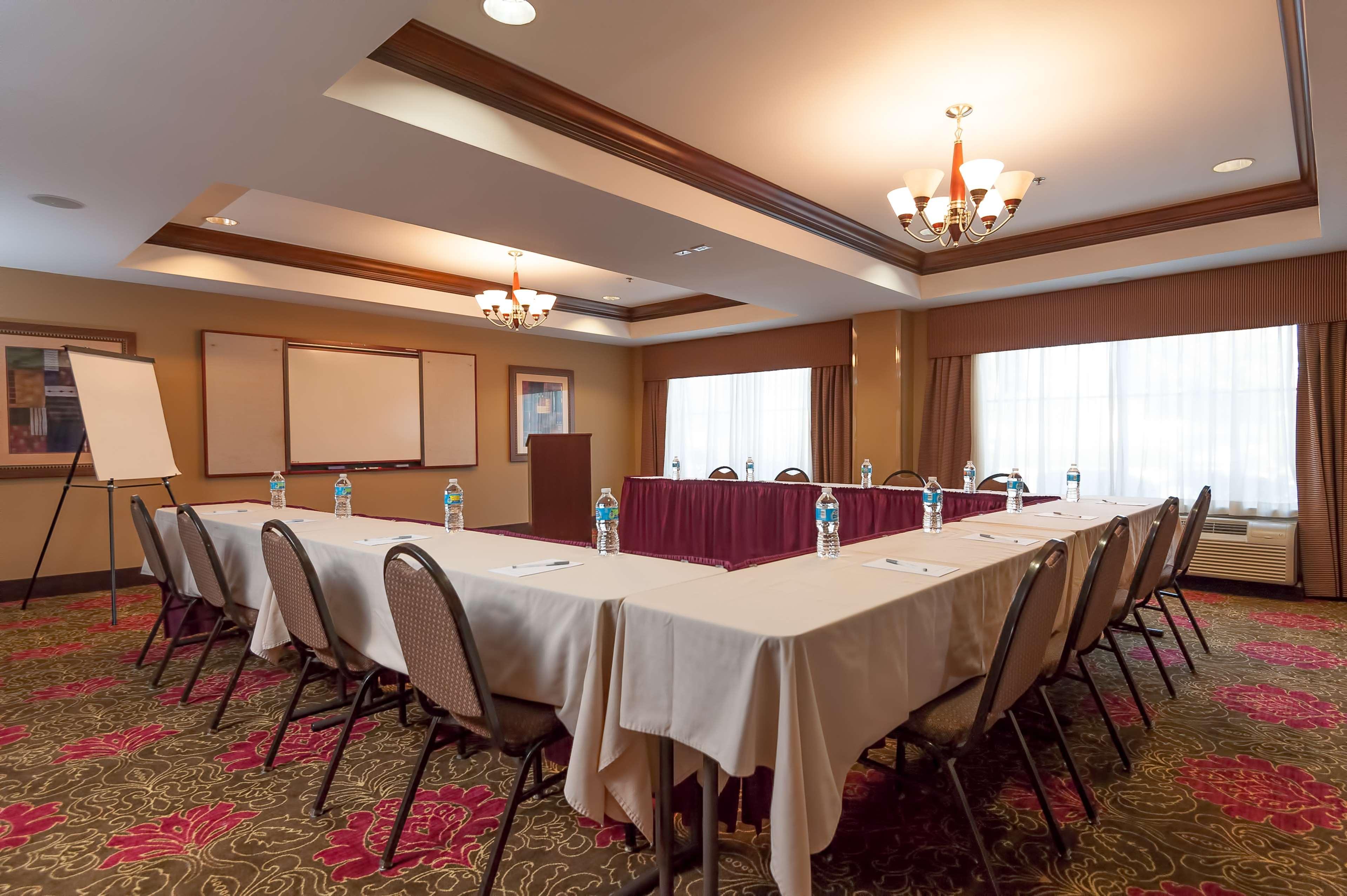 Hampton Inn East Windsor Zewnętrze zdjęcie