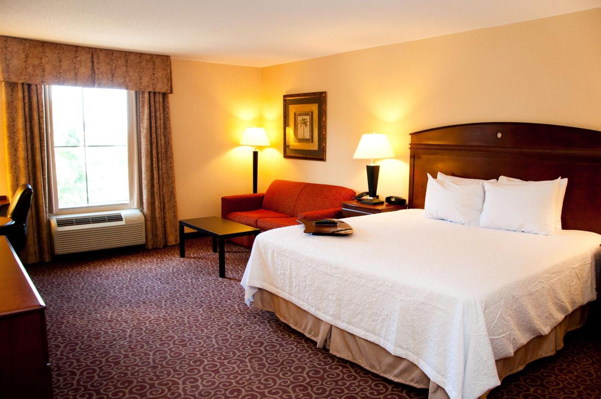 Hampton Inn East Windsor Zewnętrze zdjęcie
