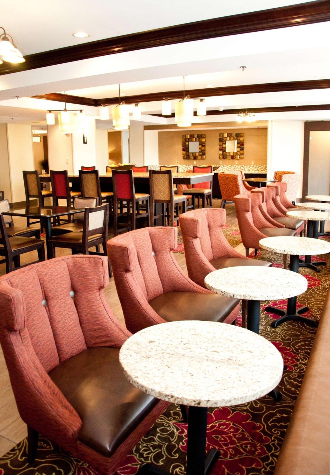 Hampton Inn East Windsor Zewnętrze zdjęcie