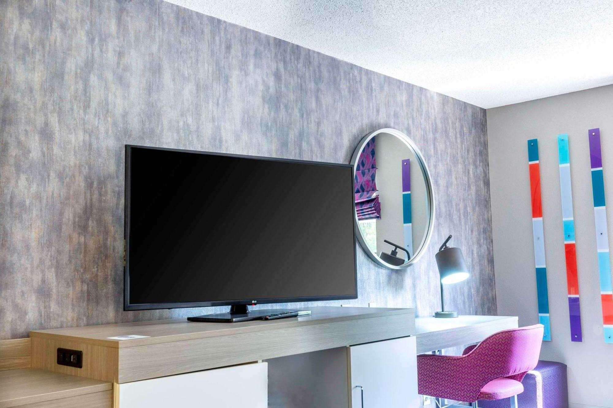 Hampton Inn East Windsor Zewnętrze zdjęcie