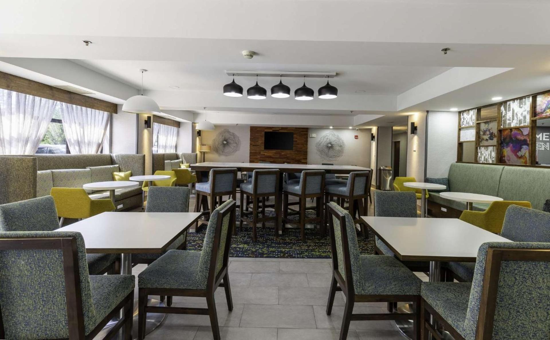 Hampton Inn East Windsor Zewnętrze zdjęcie