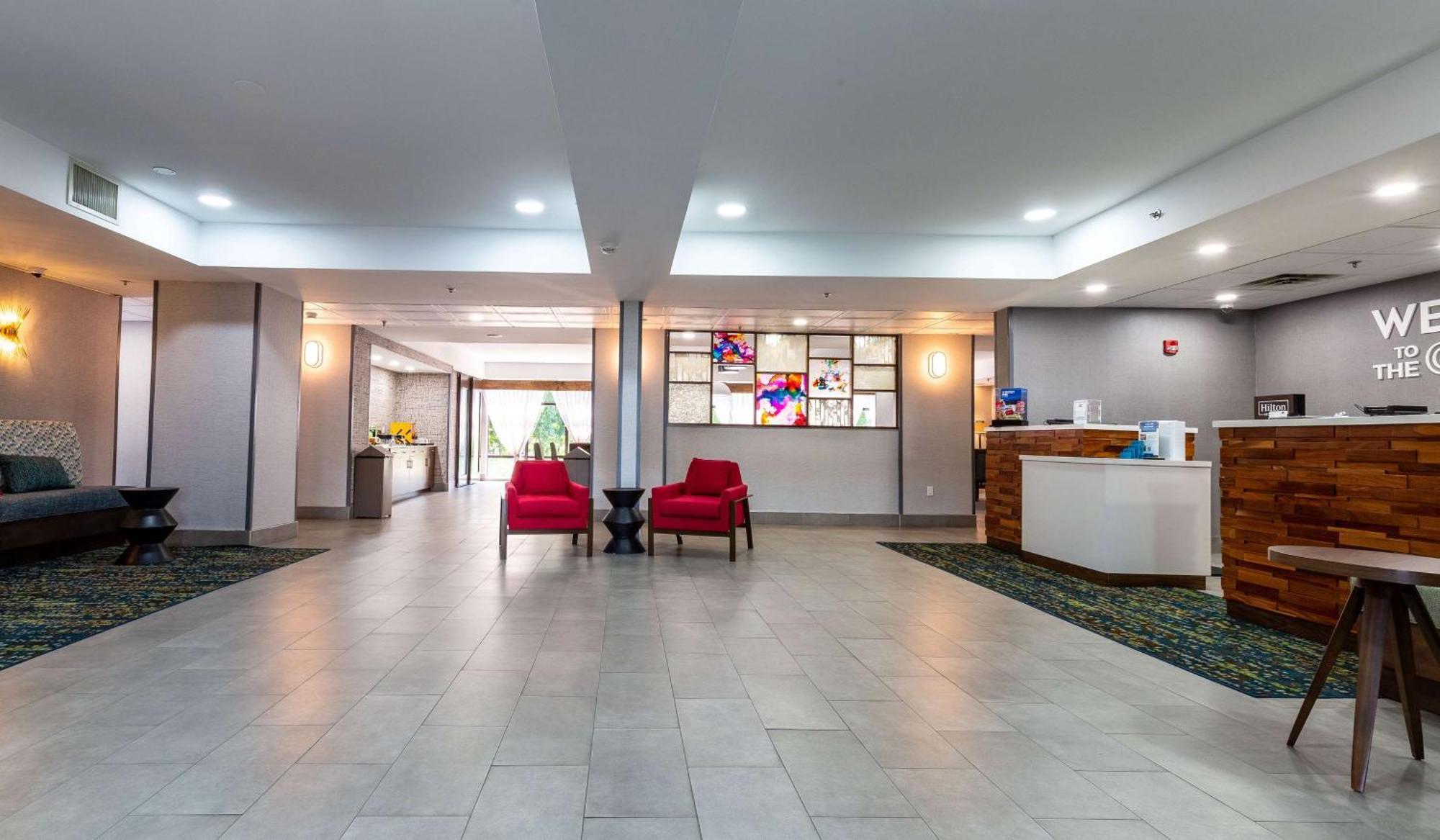 Hampton Inn East Windsor Zewnętrze zdjęcie