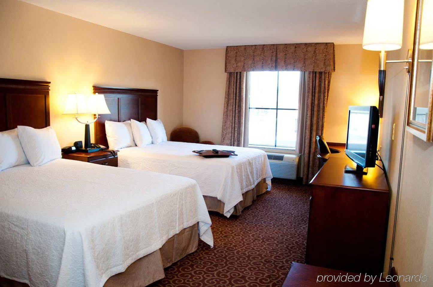 Hampton Inn East Windsor Zewnętrze zdjęcie